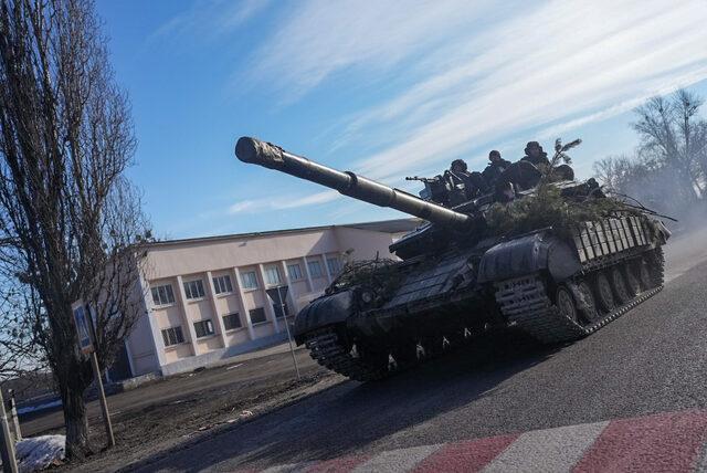 SON DAKİKA | Rusya’nın Ukrayna saldırısı 2. gününde! Rus tankları Kiev’e girdi, hükümet binaları çevresinde çatışma