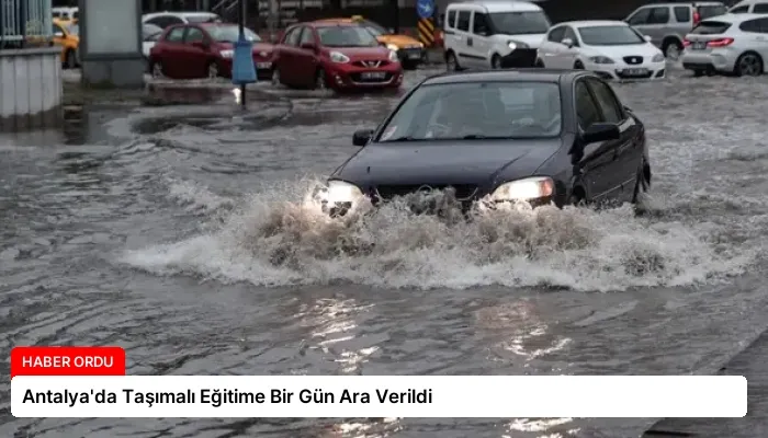 Antalya’da Taşımalı Eğitime Bir Gün Ara Verildi
